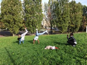 Séance photo avec des 9 / 12 ans à Pierrefitte pendant un atelier à la Toussaint