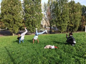 Séance photo avec des 9 / 12 ans à Pierrefitte pendant un atelier à la Toussaint