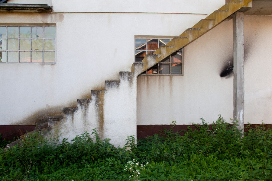 « Trnopolje, un été oublié »  Bosnie, 2010-2012 • Zabou Carrière
